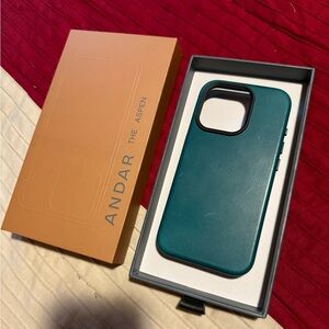 Andar The Aspen Leather iPhone 15 Pro Case